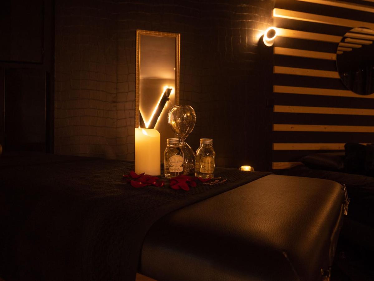 Douceur Du Charme - Love-Room A Charmes Entre Epinal Et Nancy Eksteriør billede
