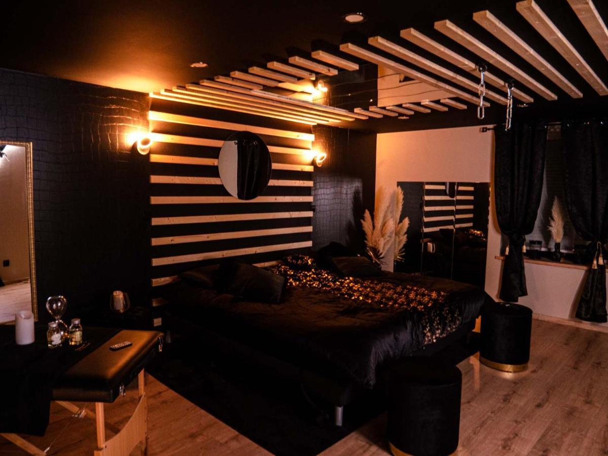 Douceur Du Charme - Love-Room A Charmes Entre Epinal Et Nancy Eksteriør billede