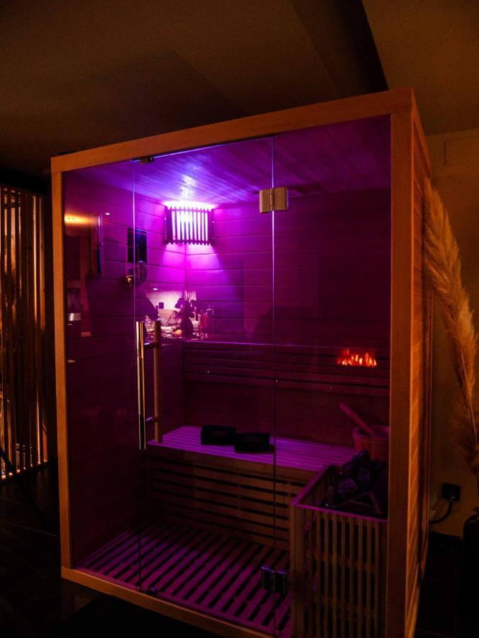 Douceur Du Charme - Love-Room A Charmes Entre Epinal Et Nancy Eksteriør billede